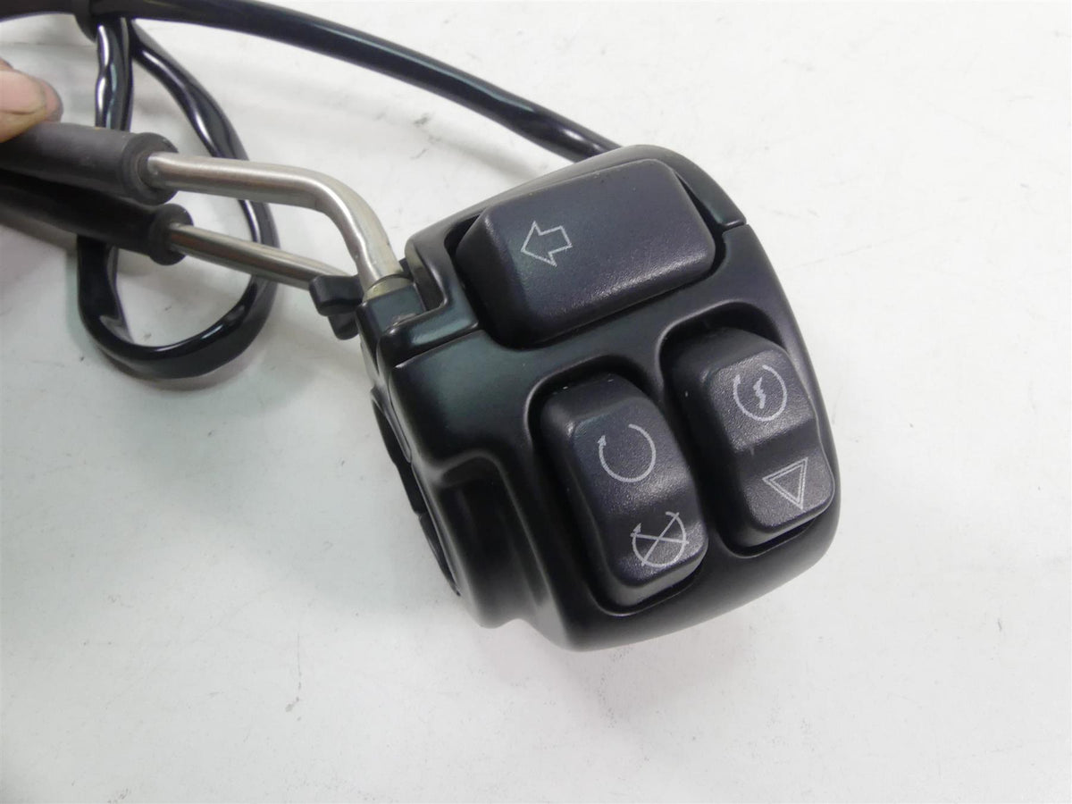 2019 Harley XL883 N Sportster Iron Right Hand Throttle Control Switch 71500118 {{ shop.shopifyCountryName }} - Mototech271