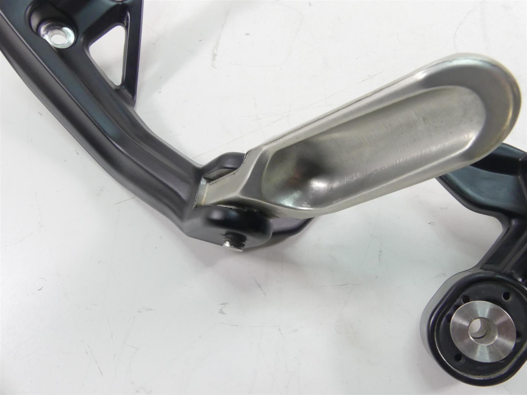 2022 Indian FTR1200 S Rear Passenger Footpeg Foot Peg Bracket Set 1024090 {{ shop.shopifyCountryName }} - Mototech271