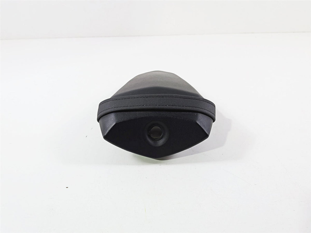 2025 Yamaha YZF R7 Nice Rear Passenger Seat Saddle Pillion BEB-24750-00-00 {{ shop.shopifyCountryName }} - Mototech271