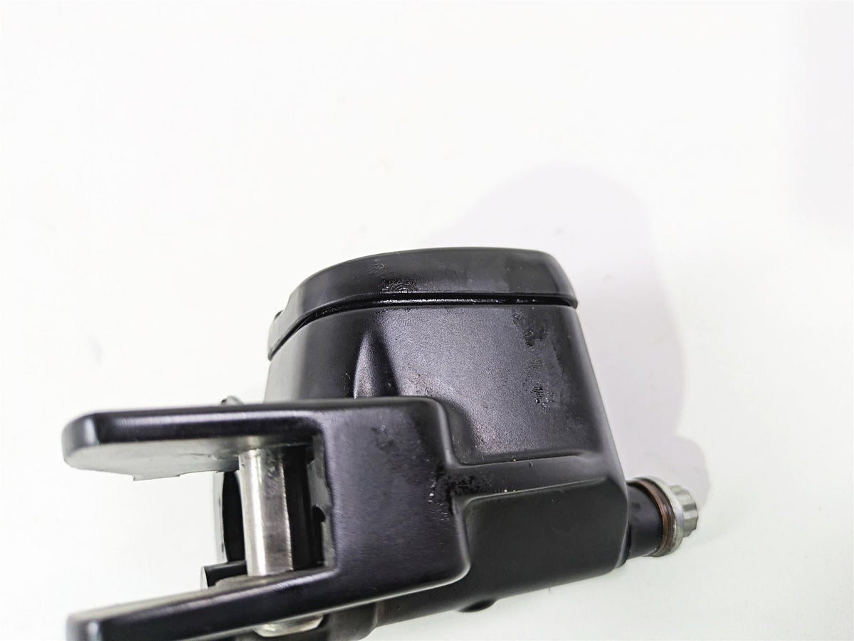 2011 Harley FXDC Dyna Super Glide Front Brake Master Cylinder 9/16" 45019-08C {{ shop.shopifyCountryName }} - Mototech271