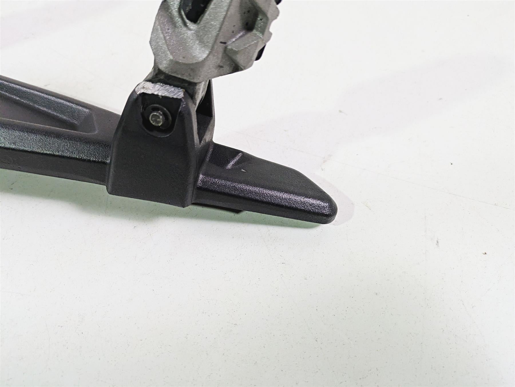 2013 Ducati Hypermotard 821 SP Left Foot Peg Bracket & Shifter -Read 82412111AA {{ shop.shopifyCountryName }} - Mototech271