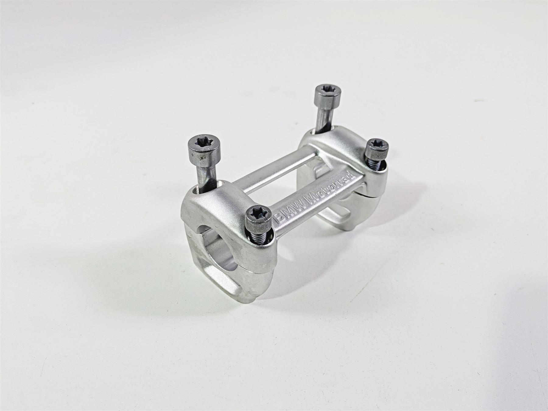 2022 BMW RnineT Pure K22 Handlebar Riser Holder Set 32718538049 32718538047 {{ shop.shopifyCountryName }} - Mototech271