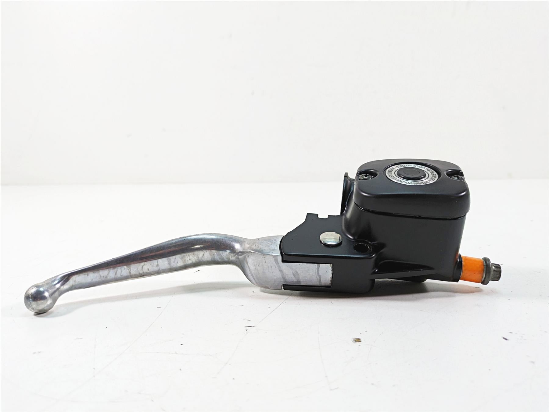 2005 Harley Touring FLHTCUI Electra Glide Front Brake Master Cylinder 41700738 {{ shop.shopifyCountryName }} - Mototech271
