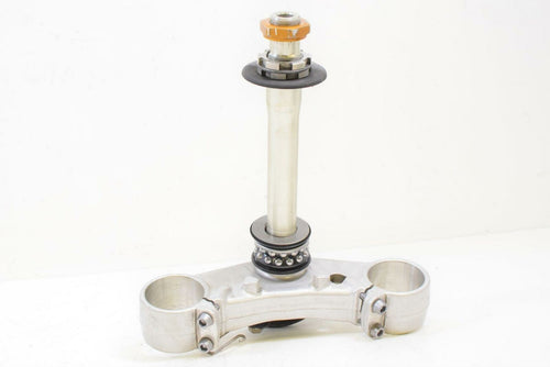 2009 Triumph Daytona 675 Lower Triple Tree Steering Yoke T2044130 | Mototech271