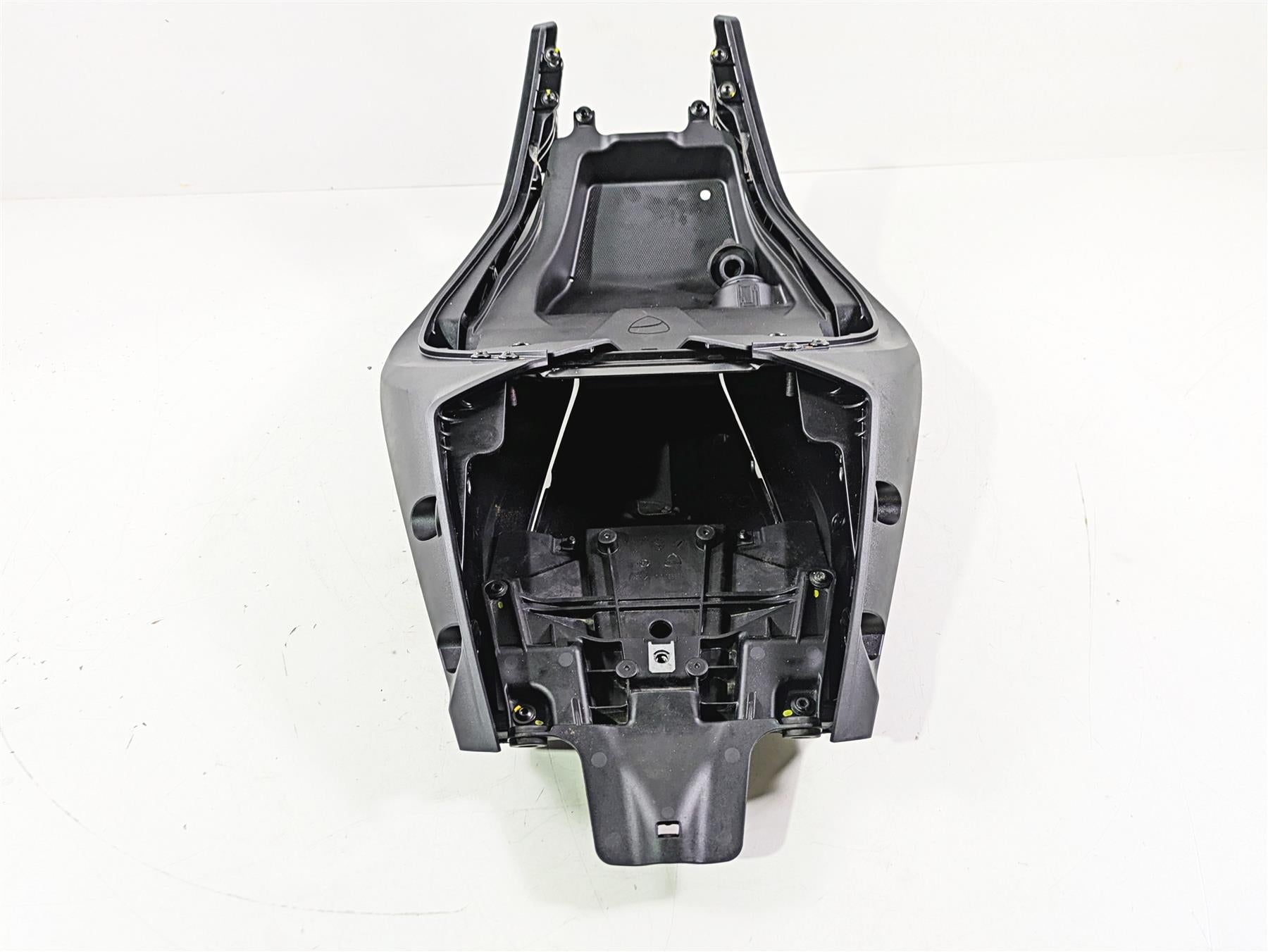 2023 Ducati Monster 937 SP Rear Left Right Subframe Set L 46910422B R 46910432B {{ shop.shopifyCountryName }} - Mototech271