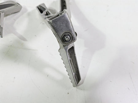2017 Honda CBR600RR Rear Passenger Footpeg Set 50750-MFJ-D00 50760-MFJ-D00 {{ shop.shopifyCountryName }} - Mototech271