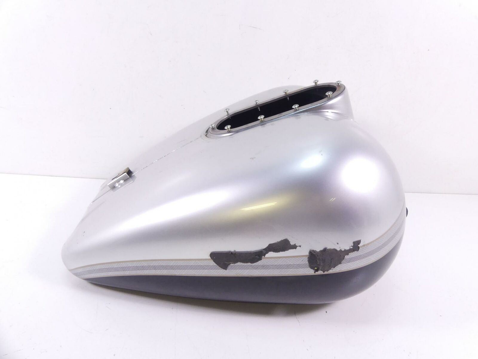 2003 Harley Touring FLHTCI Electra Glide Fuel Gas Petrol Tank - Dents 61356-03 {{ shop.shopifyCountryName }} - Mototech271