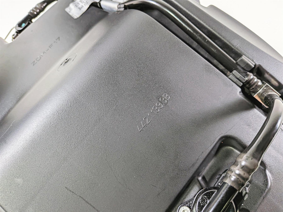 2011 Ducati Streetfighter 1098 S Air Box Breather & Injectors & Ducs 44211393B {{ shop.shopifyCountryName }} - Mototech271