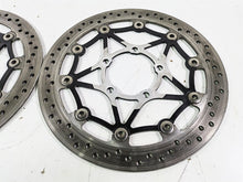 Load image into Gallery viewer, 2019 Triumph Speed Triple RS 1050 Front Brake Disc Set 320mm 4.4mm T2022058
