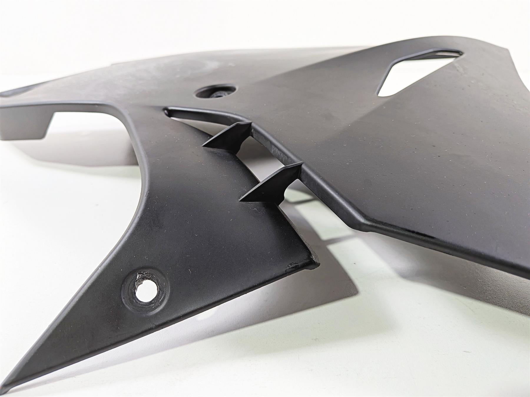 2017 BMW S1000RR K46 Left Oem Stock Belly Fairing Cover 46638563659 {{ shop.shopifyCountryName }} - Mototech271