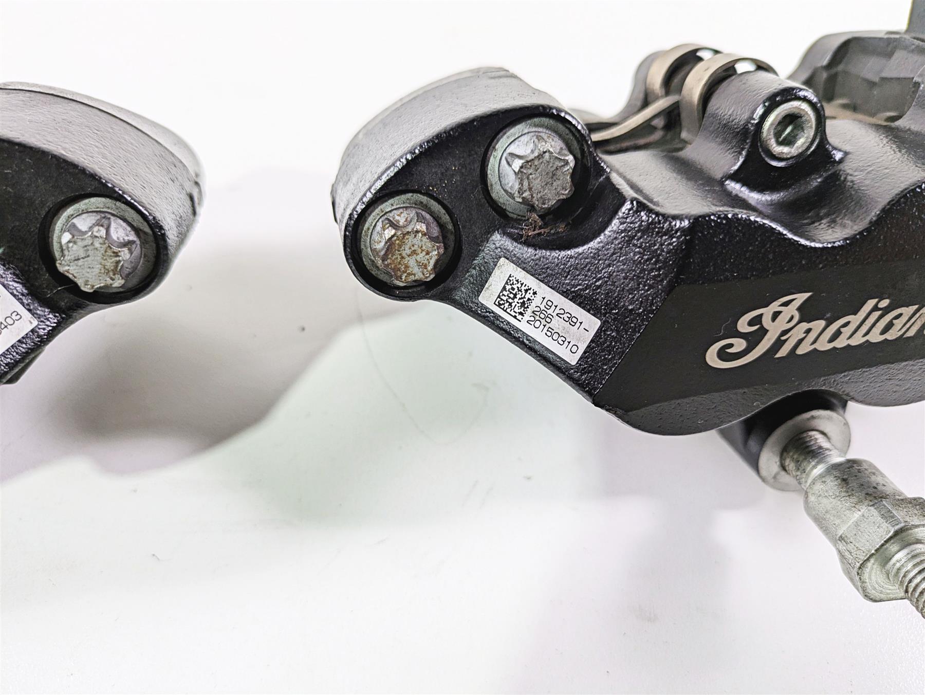 2016 Indian Chief Classic Front Brake Caliper Set 1912390 1912391 {{ shop.shopifyCountryName }} - Mototech271
