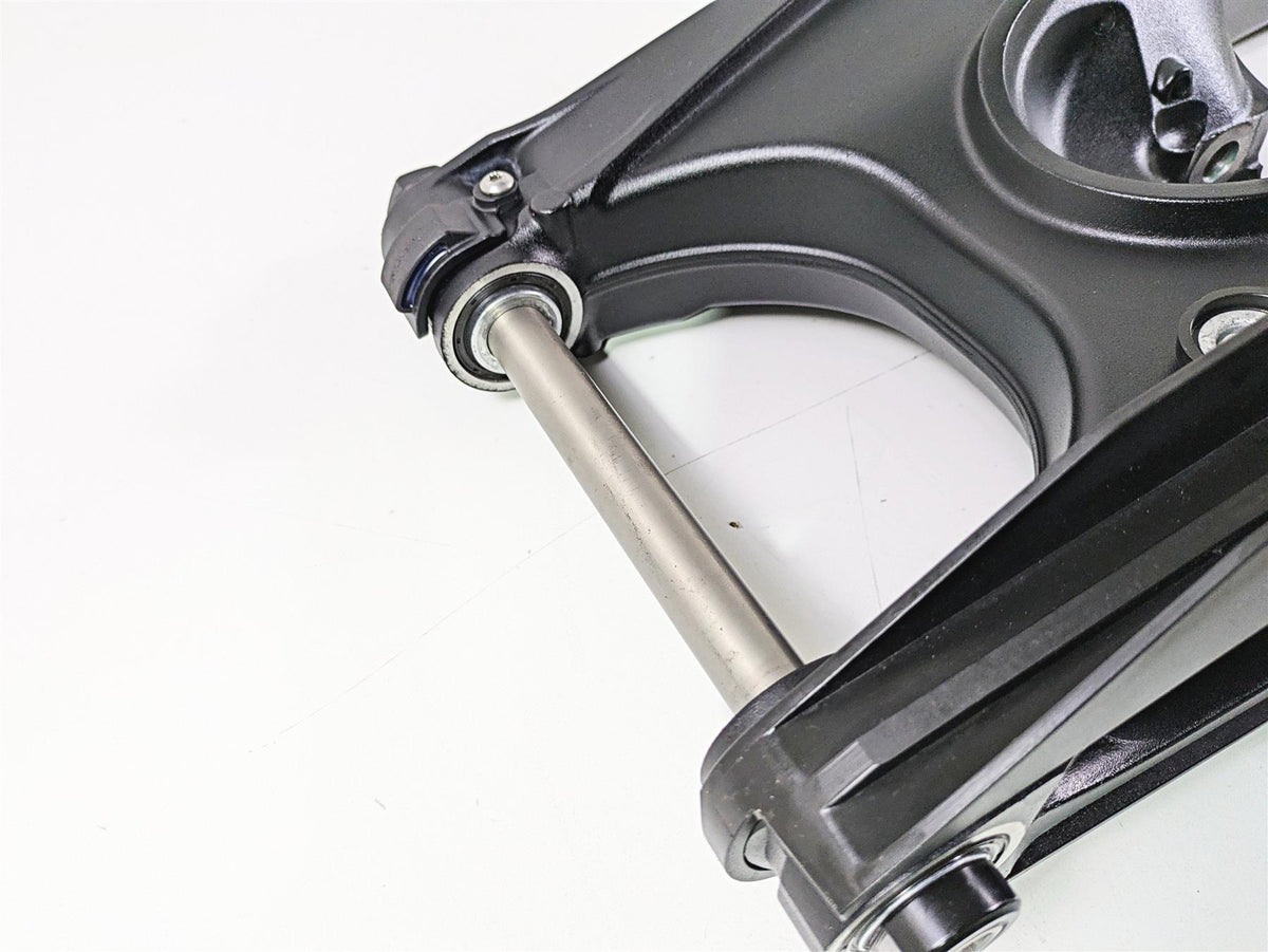 2022 KTM 1290 Super Adventure S Swingarm & Axle & Pivot Bolt 61904030044C1 {{ shop.shopifyCountryName }} - Mototech271