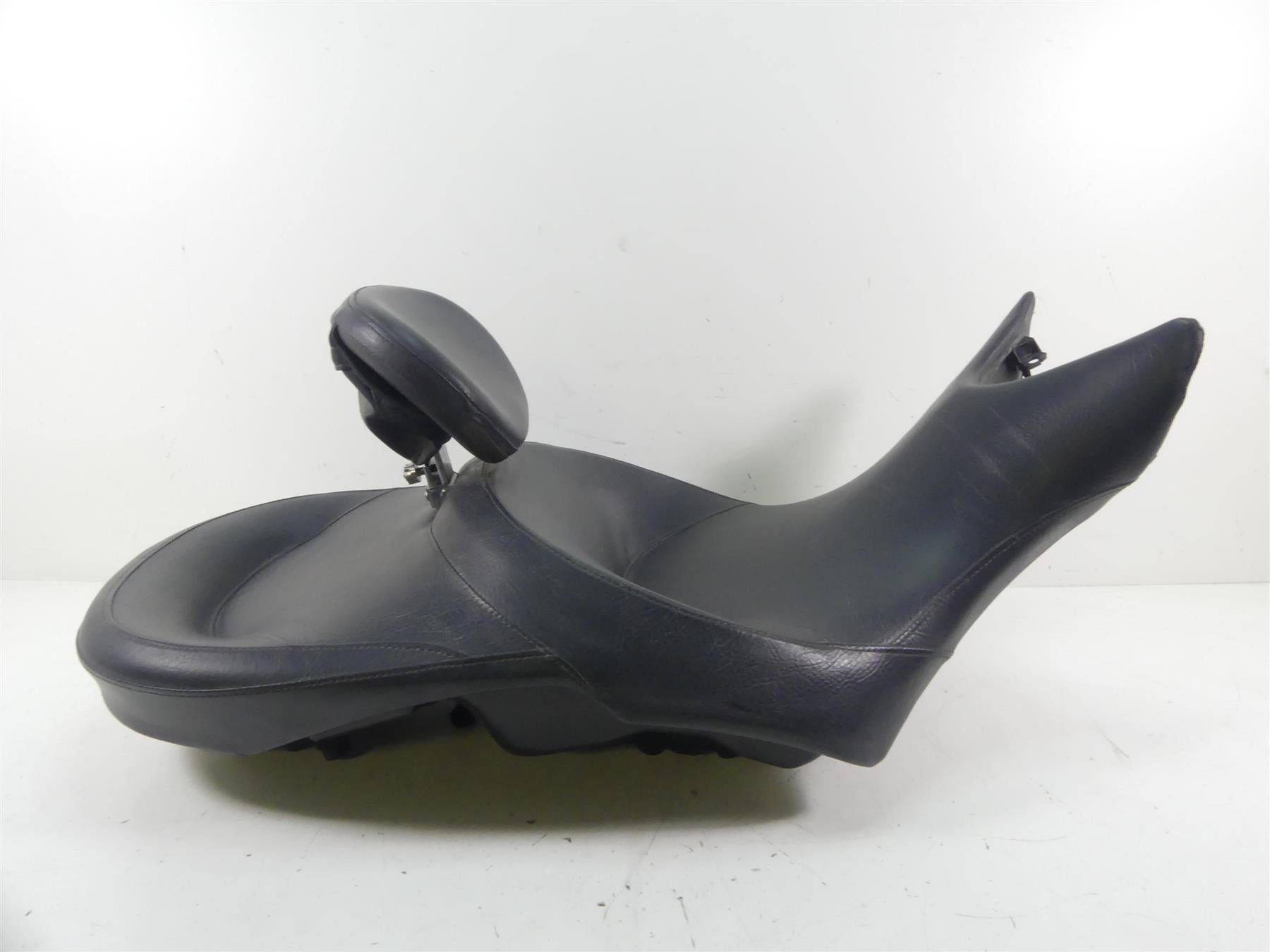 2011 Victory Vision Tour Heated Dual Driver Passenger Seat Saddle - Read 2684352