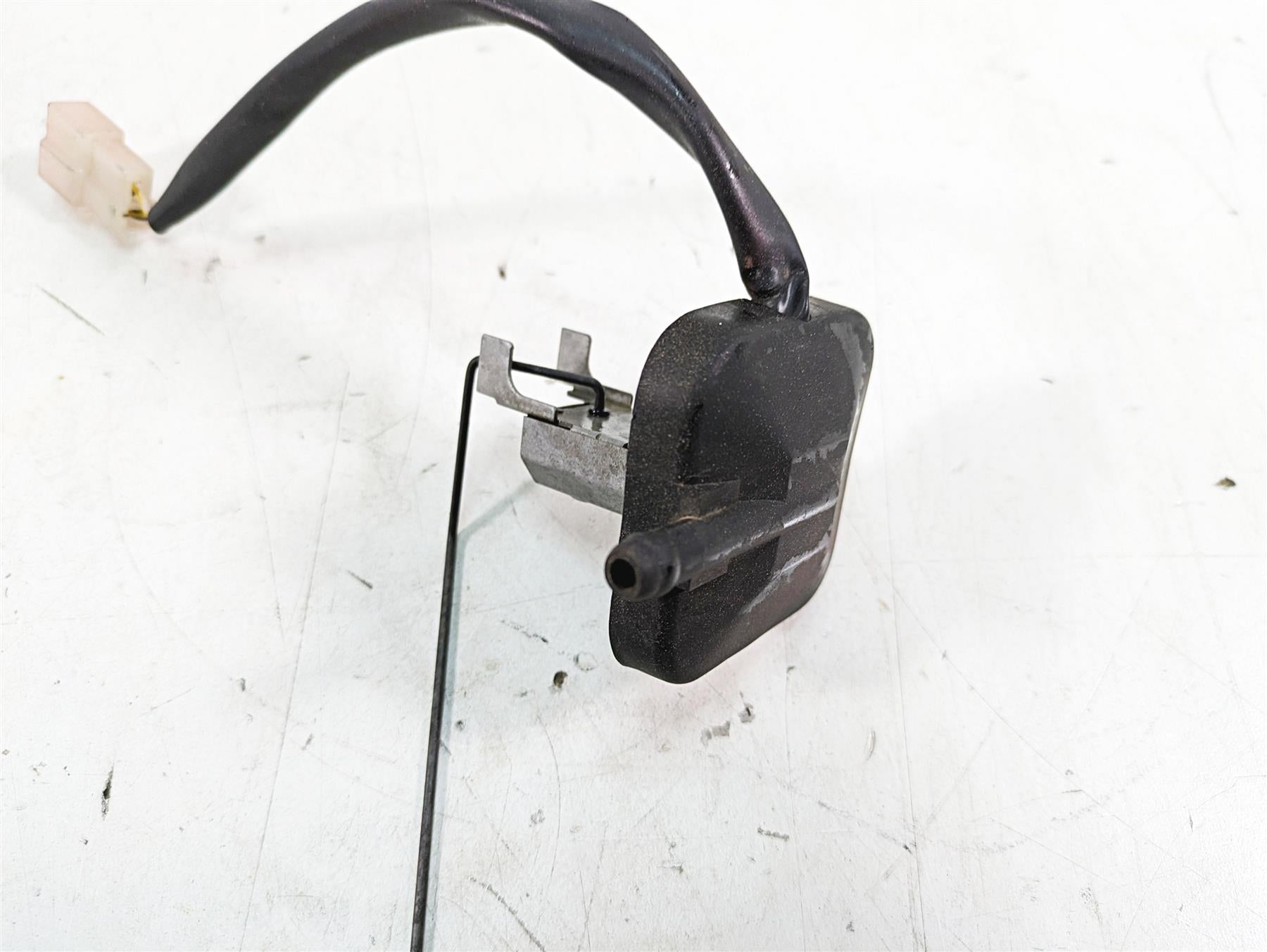 1997 Kawasaki VN1500 Vulcan Fuel Gas Petrol Level Sending Unit 52005-1084 {{ shop.shopifyCountryName }} - Mototech271