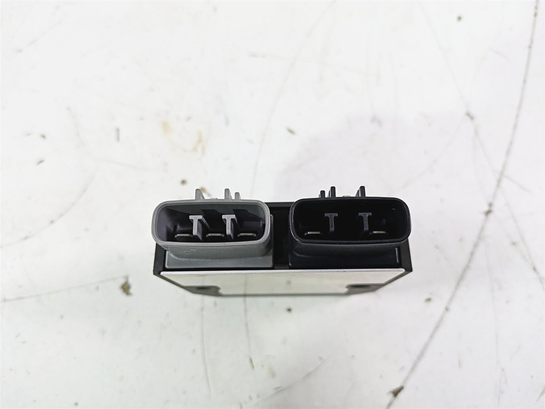 2015 Ducati Panigale 1299 S Rectifier Voltage Regulator 54040301B FH020AA {{ shop.shopifyCountryName }} - Mototech271