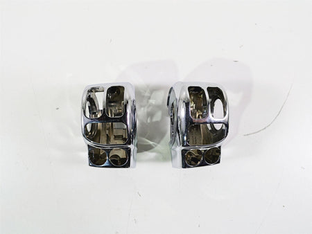 2017 Harley Touring FLHTKSE CVO E-Glide Chrome Control Switch Cover Set 71500341 {{ shop.shopifyCountryName }} - Mototech271