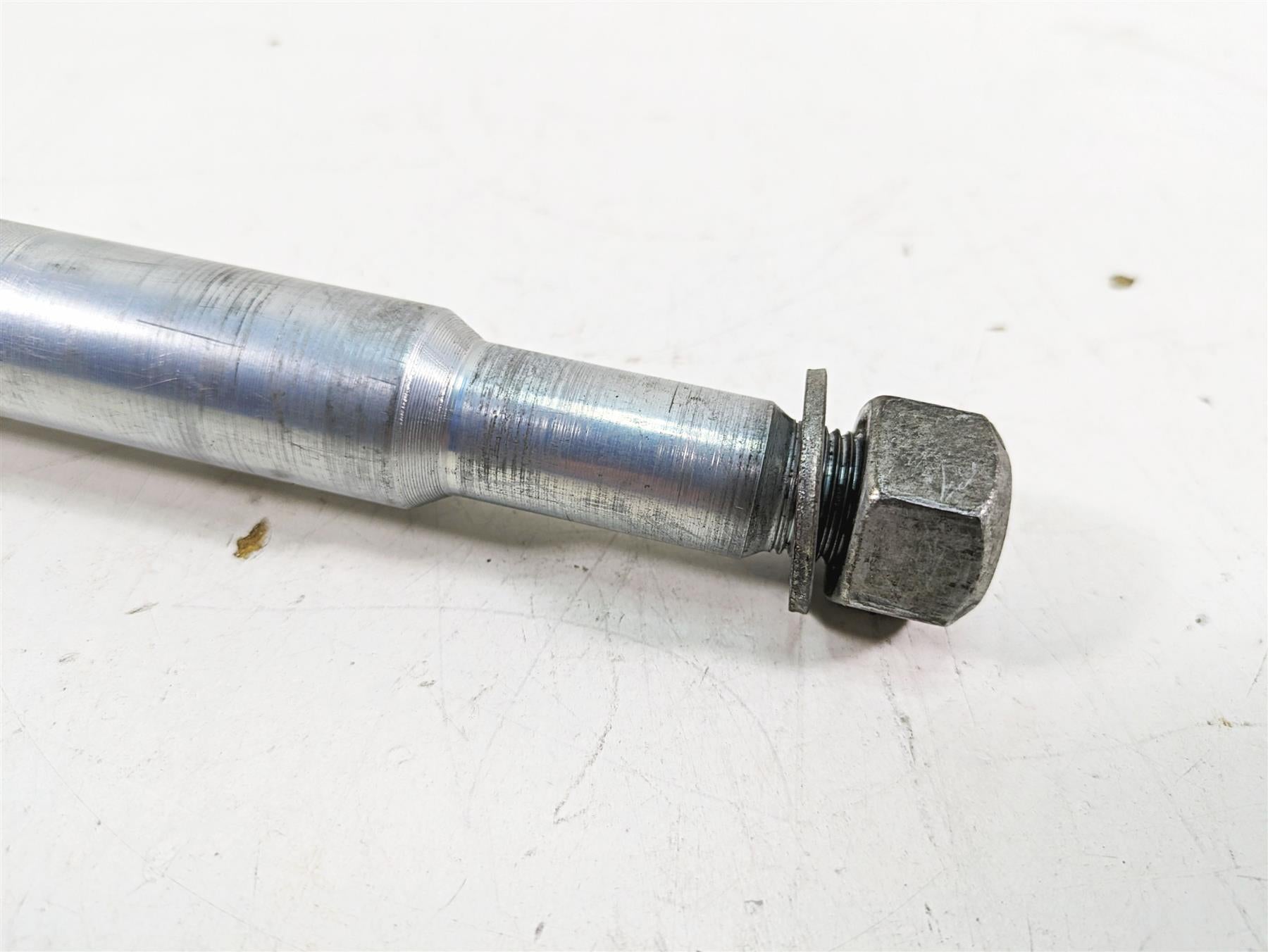 2015 Harley FXDL Dyna Low Rider Front Axle Wheel Spindle 25mm 41628-08 {{ shop.shopifyCountryName }} - Mototech271