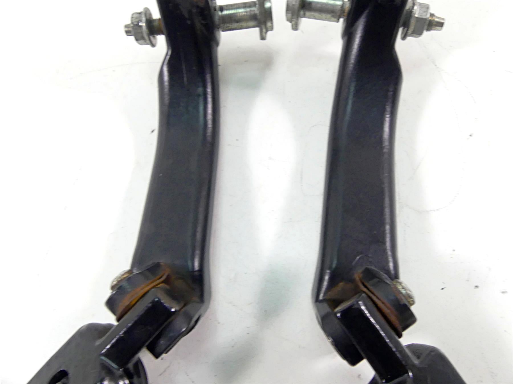 2015 Harley VRSCF Muscle V-Rod Rear Passenger Footpeg Set 50822-09 50826-09 {{ shop.shopifyCountryName }} - Mototech271
