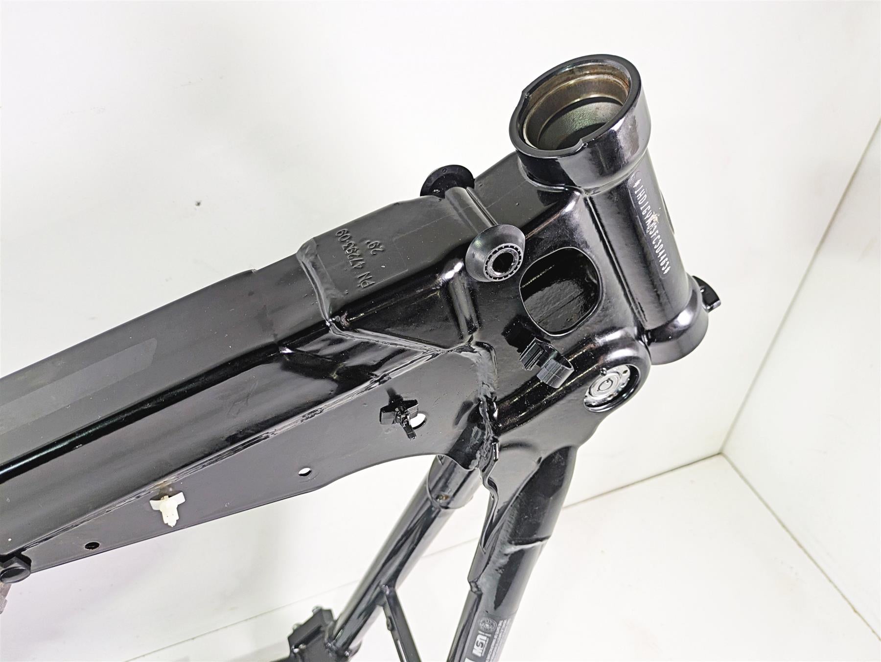2015 Harley FXDF Dyna Fat Bob Straight Main Frame Chassis With Clean Ohio Title 47760-10A {{ shop.shopifyCountryName }} - Mototech271