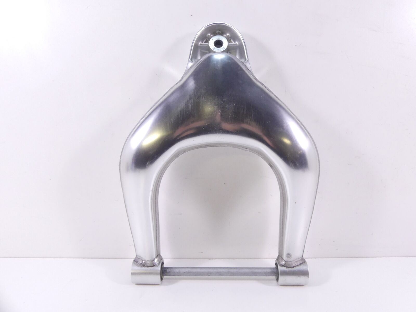 2002 BMW R1200 C Front Trailing Swing Arm Swingarm 31422331063 {{ shop.shopifyCountryName }} - Mototech271