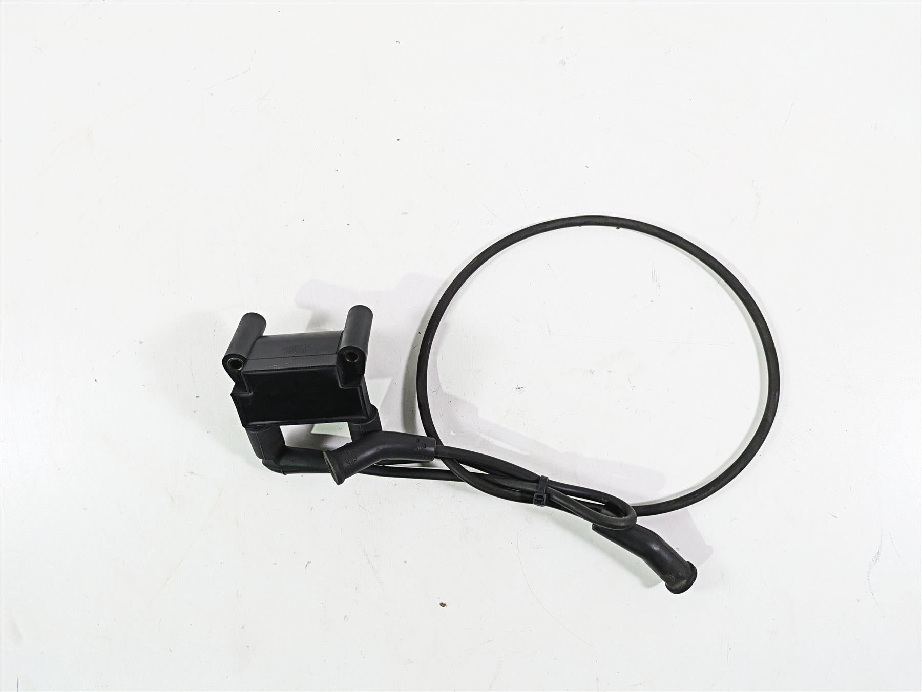 2010 Harley Touring FLHX Street Glide Ignition Coil Wires Plugs 31696-07A {{ shop.shopifyCountryName }} - Mototech271