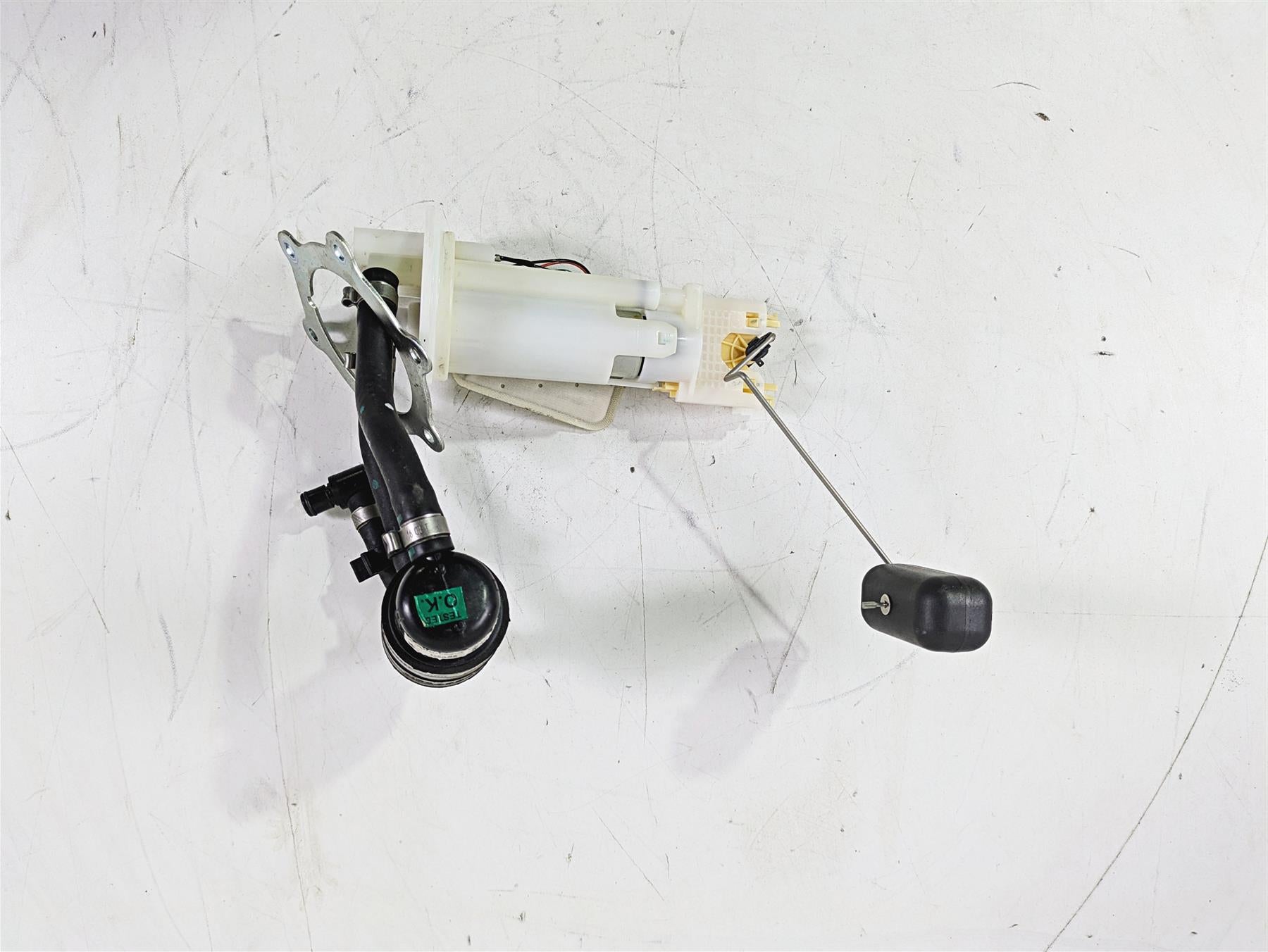 2023 BMW G310R K03 Fuel Gas Petrol Pump 4K - Tested 16148545351 {{ shop.shopifyCountryName }} - Mototech271