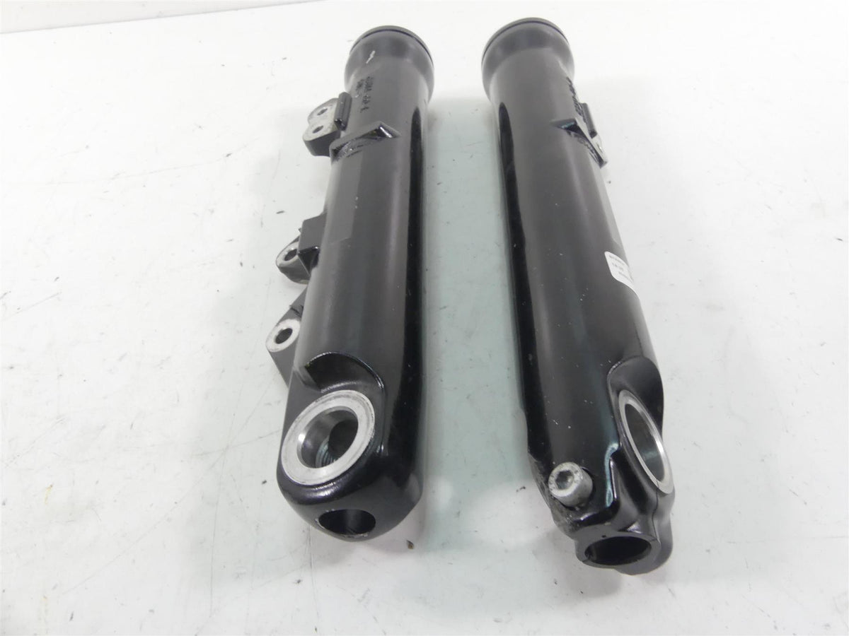 2019 Harley Softail FXBB Street Bob Showa Front Fork Lower Tubes Slider 45500488 {{ shop.shopifyCountryName }} - Mototech271