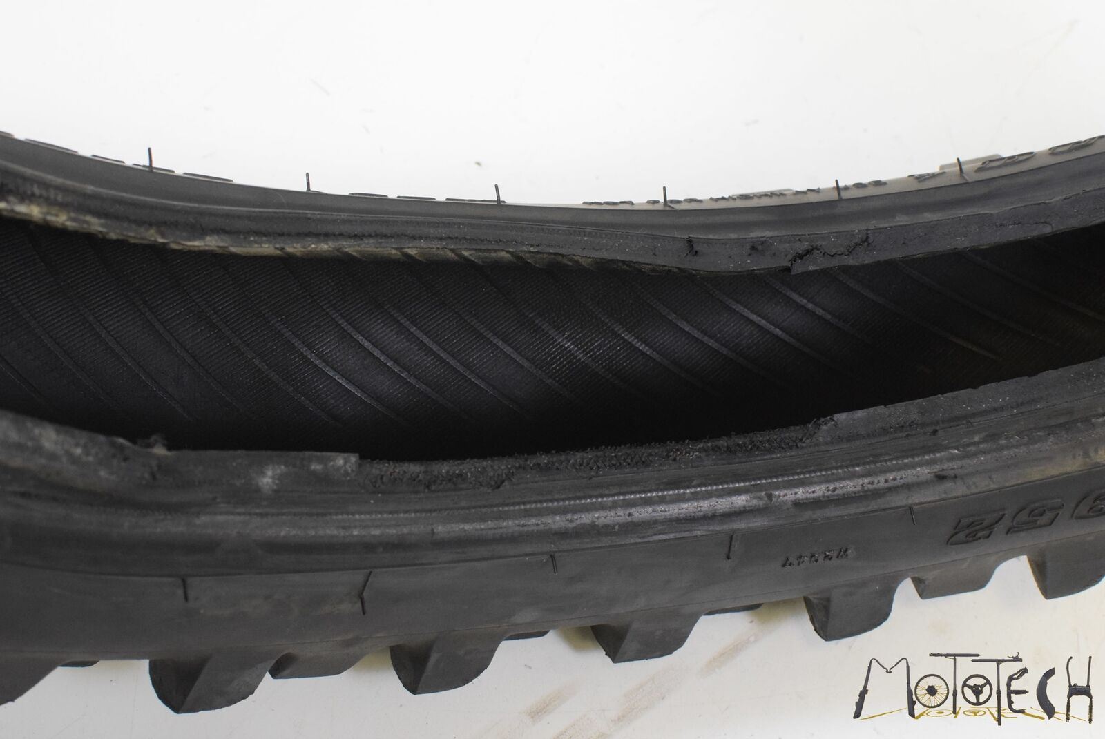 USED MX Rear Tire DUNLOP Sports D952 65M 120/90-18 45174848 {{ shop.shopifyCountryName }} - Mototech271