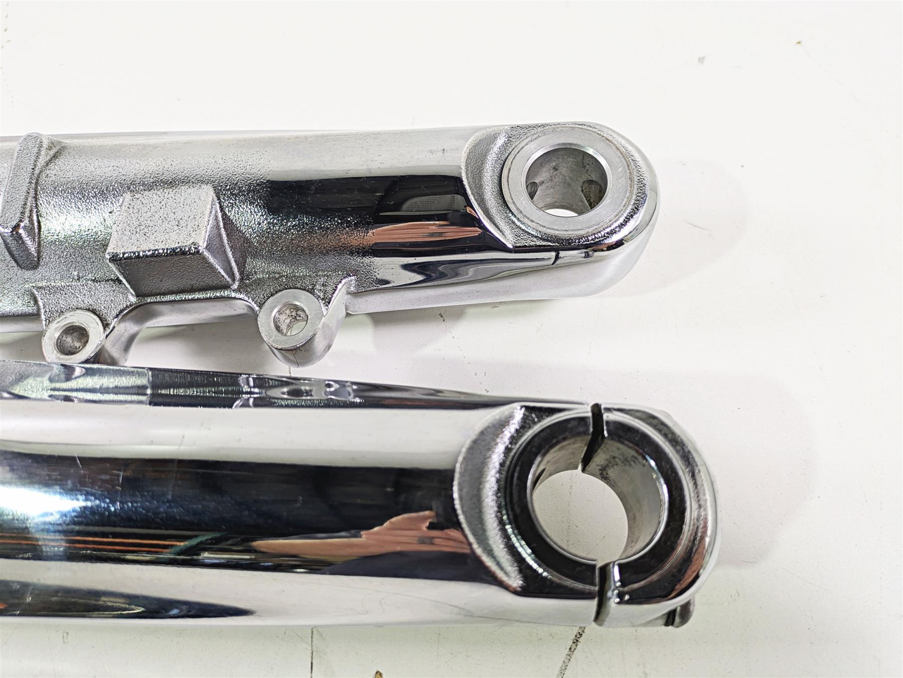 2009 Harley FXCWC Softail Rocker Chrome Front Fork Leg Set 46950-08 46953-08 {{ shop.shopifyCountryName }} - Mototech271