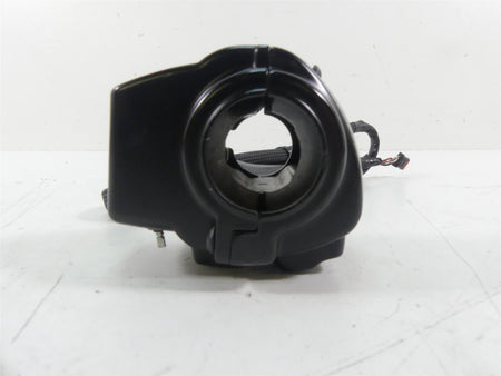 2017 Harley FXSE CVO Pro Street Breakout Left Hand Control Switch 71500458 {{ shop.shopifyCountryName }} - Mototech271
