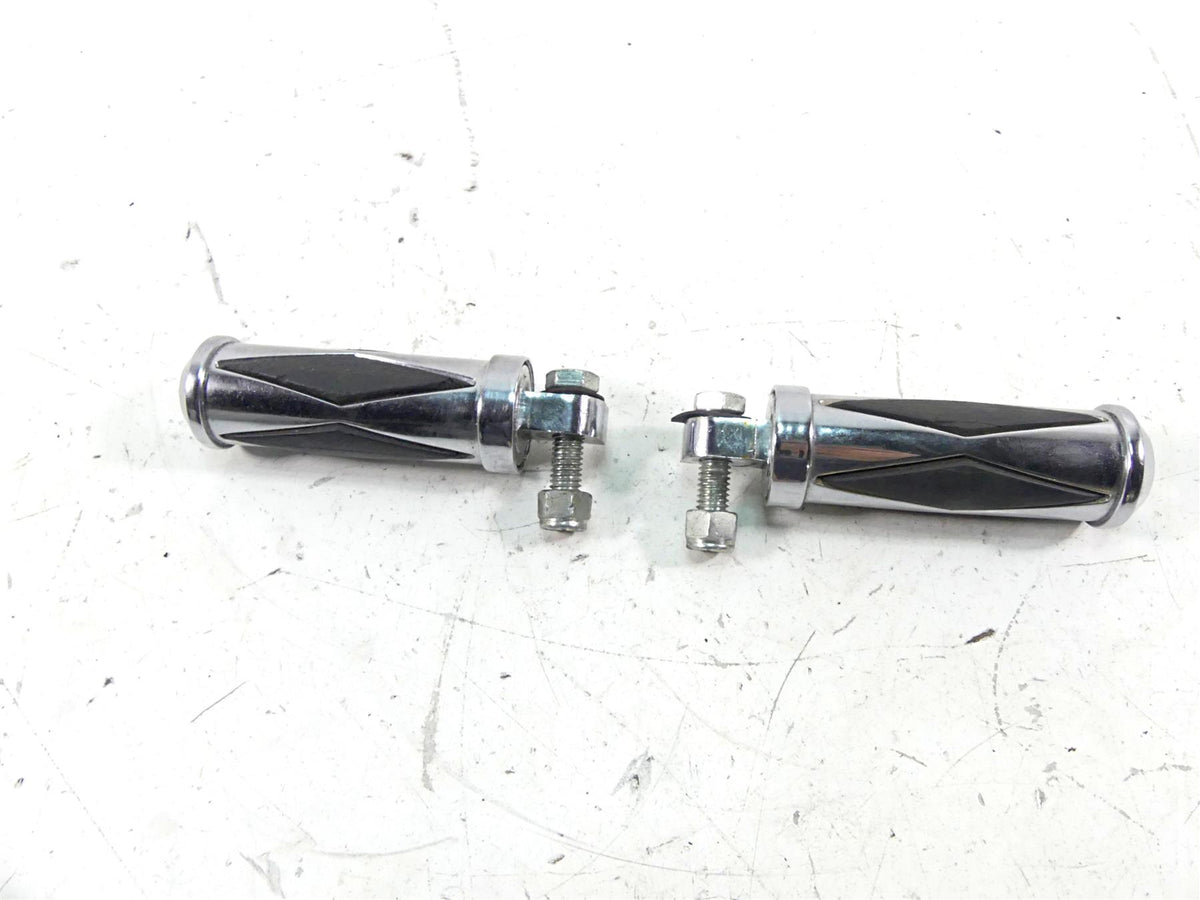 1997 Harley Sportster XL1200 C Rear Passenger Foot Peg Set {{ shop.shopifyCountryName }} - Mototech271