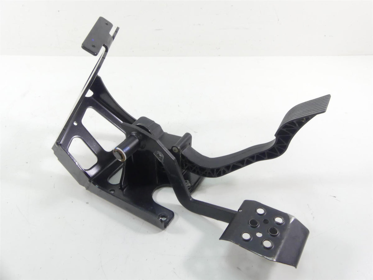 2019 Polaris General 1000 EPS Accelerator & Brake Pedal + Mount Set 4015711 {{ shop.shopifyCountryName }} - Mototech271