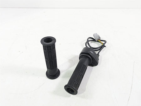 2015 Ducati Hypermotard 821 SP Ride By Wire Throttle Grip Set 66020031E {{ shop.shopifyCountryName }} - Mototech271
