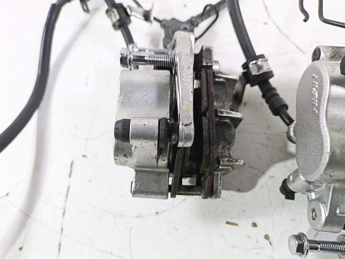 2002 Honda GL1500 CD Valkyrie Deluxe Nissin Front Brake Calipers 45150-MZ0-006 {{ shop.shopifyCountryName }} - Mototech271