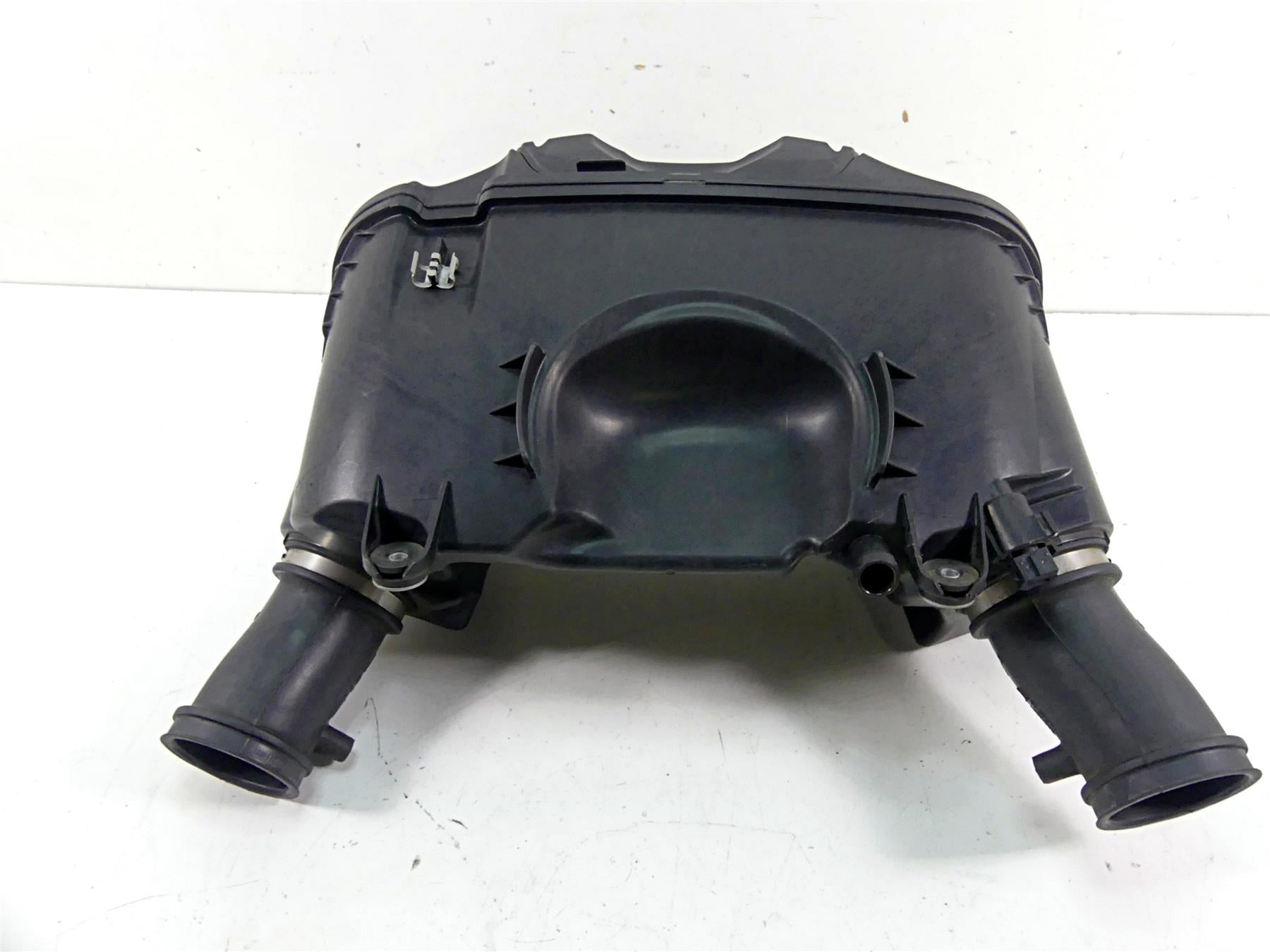 2016 BMW R1200GS Adv K51 Air Box Cleaner Breather Filter & All Tubes 13717726792 {{ shop.shopifyCountryName }} - Mototech271
