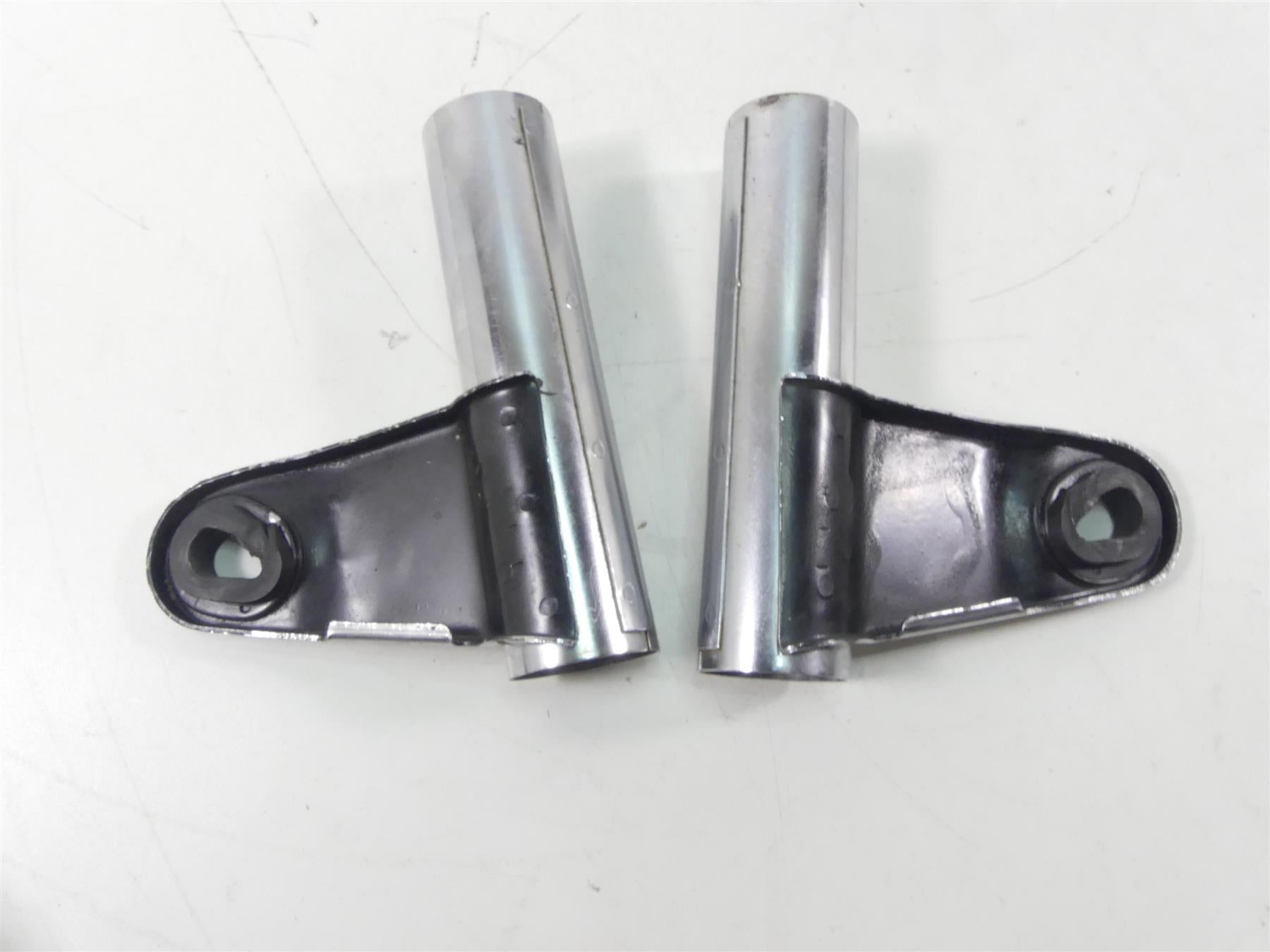 1978 Yamaha XS650 SE Special Headlight Head Light Lamp & Mounts 584-84330-61-93 {{ shop.shopifyCountryName }} - Mototech271