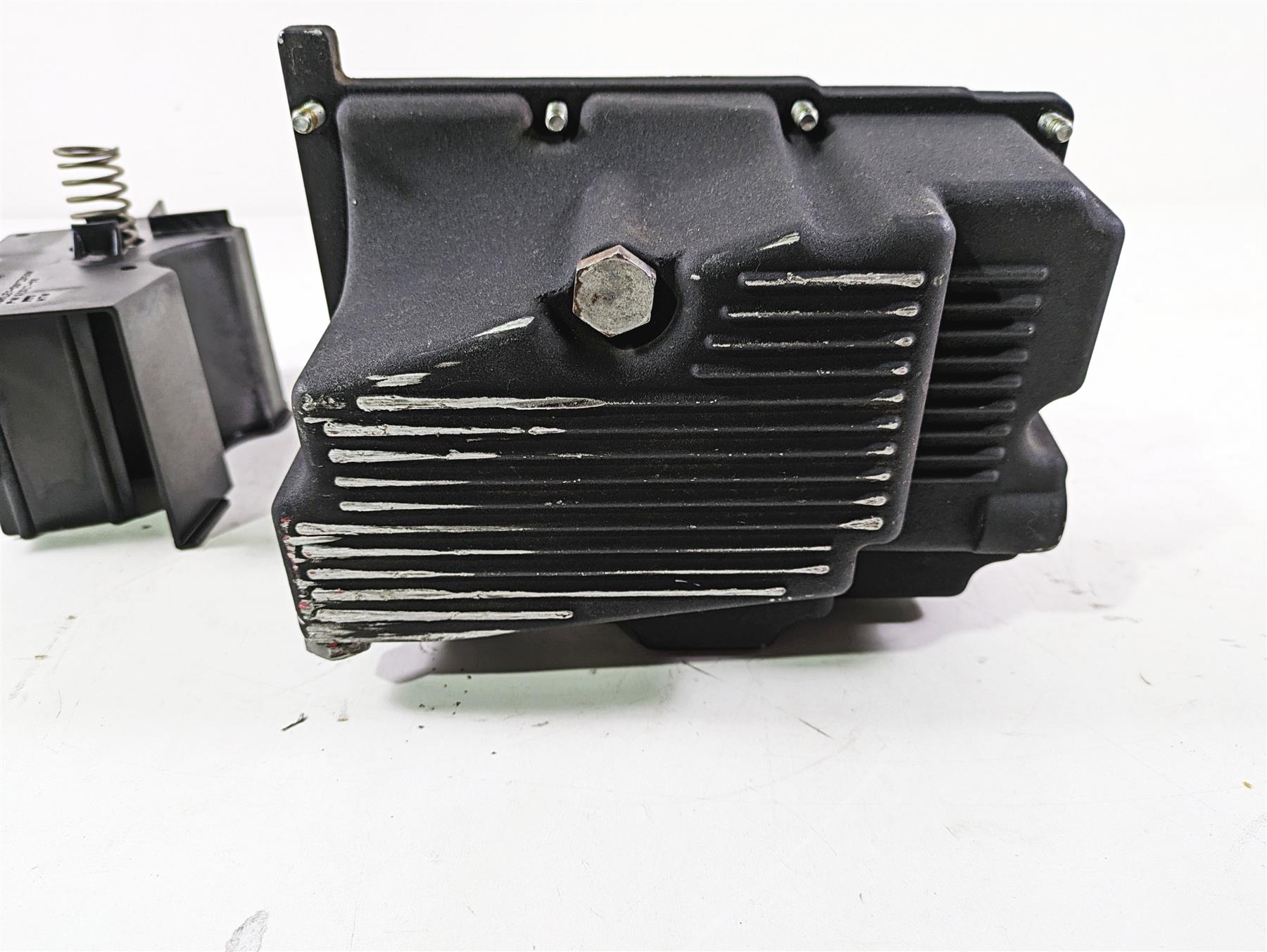 1999 Harley Dyna FXDL Low Rider Transmission Oil Pan Lower Cover 26071-99 {{ shop.shopifyCountryName }} - Mototech271