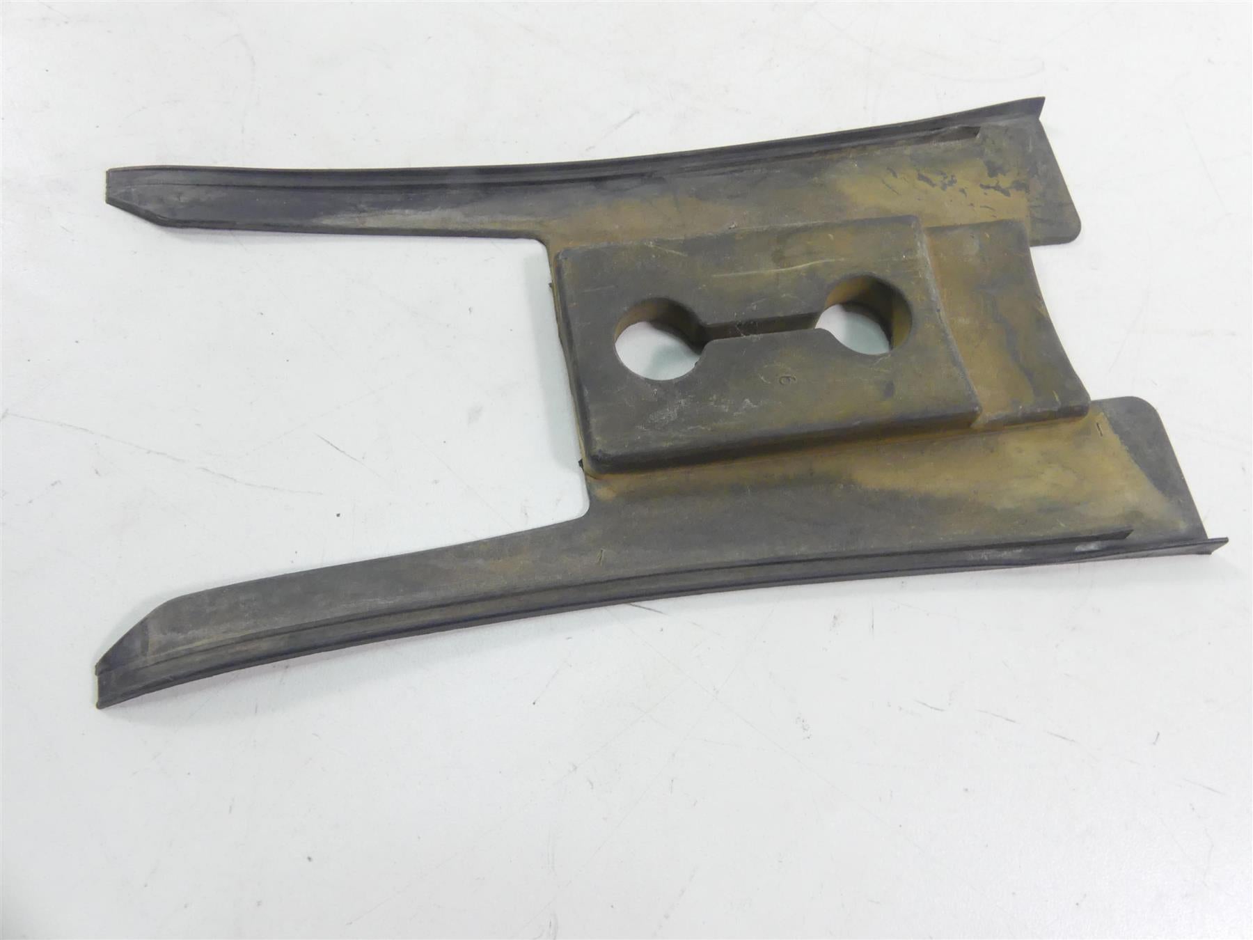 2004 Harley FXDWGI Dyna Wide Glide Fuel Tank Dash Console Cover 71204-04 {{ shop.shopifyCountryName }} - Mototech271