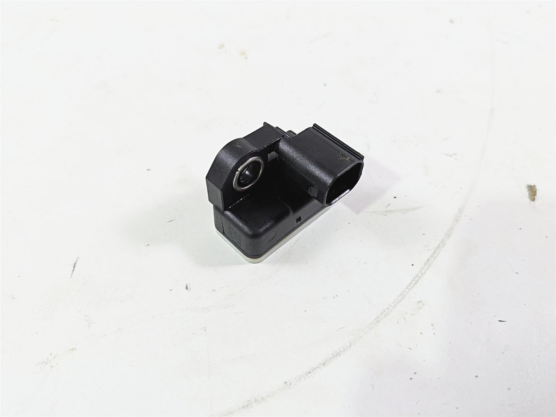 2018 KTM 1290 Super Adv S Inertial Acceleration Sensor 60416063000 {{ shop.shopifyCountryName }} - Mototech271