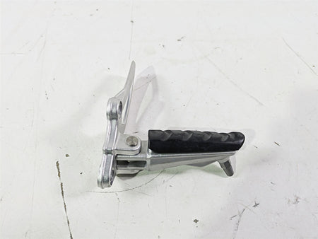2015 BMW R nineT K21 Left Driver Rider Footpeg Foot Peg Rest 46717671077 {{ shop.shopifyCountryName }} - Mototech271