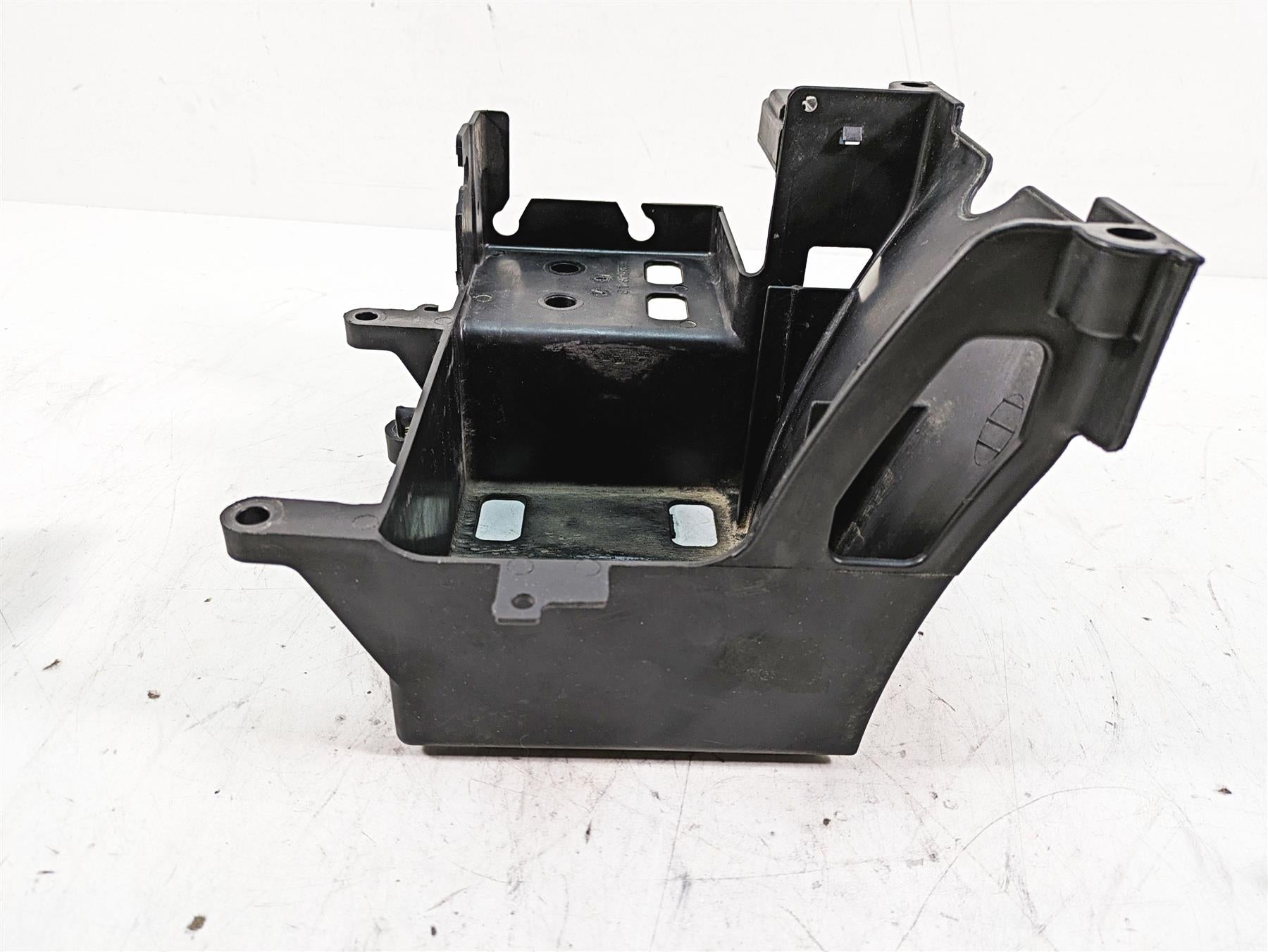 2013 Harley Touring FLHX Street Glide Electrical Plastic Holder Set 66281-09 {{ shop.shopifyCountryName }} - Mototech271
