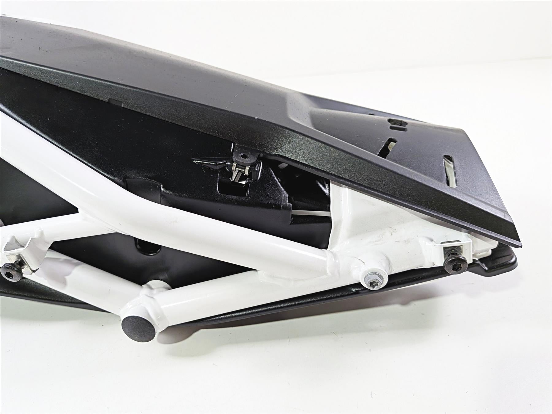 2015 KTM 1290 R Super Duke White Subframe Sub Frame & Inner Fender 6130300210033-Mototech271