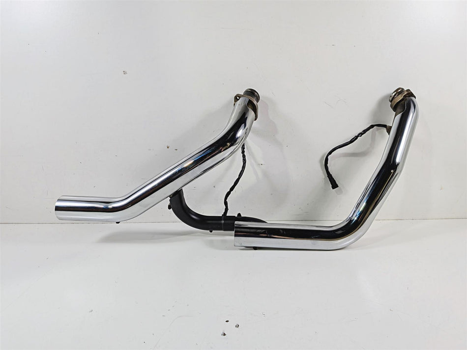 2007 Harley Dyna FXDB Street Bob Stock Exhaust Header Manifold Set 65631-06 {{ shop.shopifyCountryName }} - Mototech271