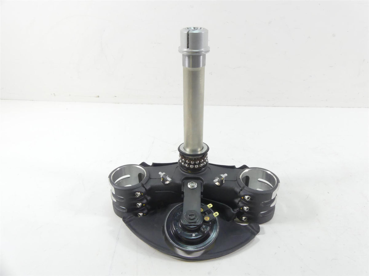 2020 Ducati Panigale V2 Lower Triple Tree Steering Clamp 58mm 342P0691AA {{ shop.shopifyCountryName }} - Mototech271