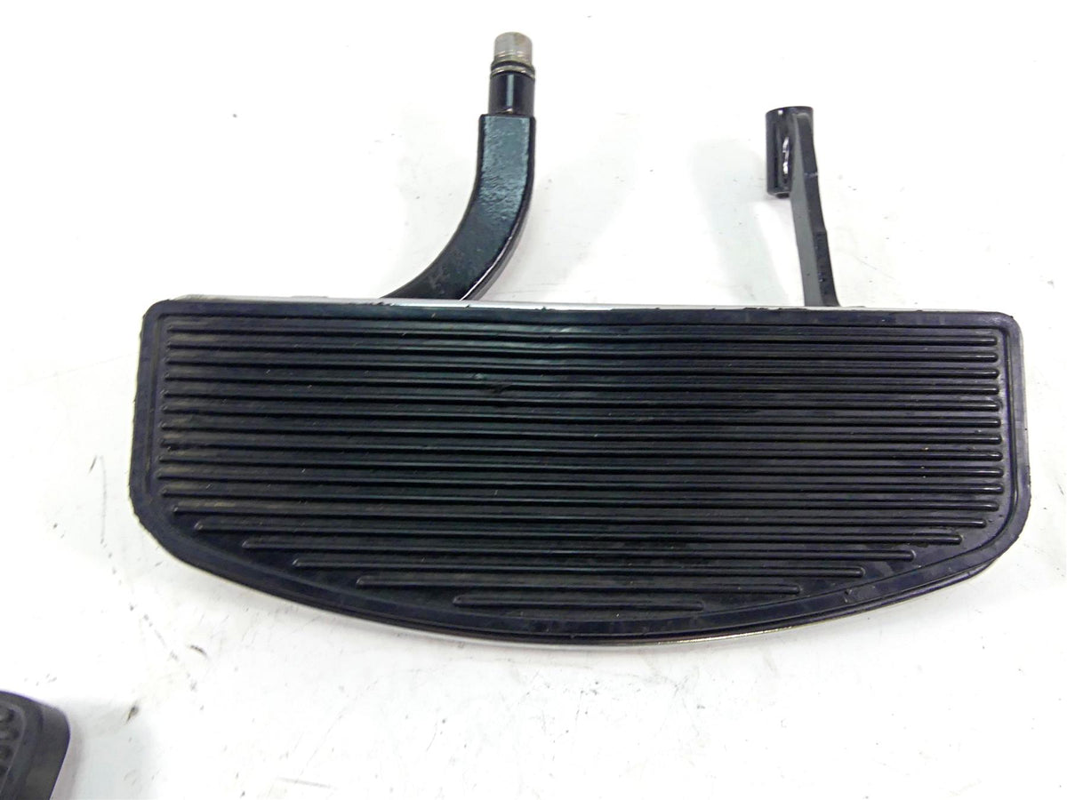 2007 Harley Touring FLHRC Road King Right Front Floorboard Brake Pedal 50621-06A {{ shop.shopifyCountryName }} - Mototech271