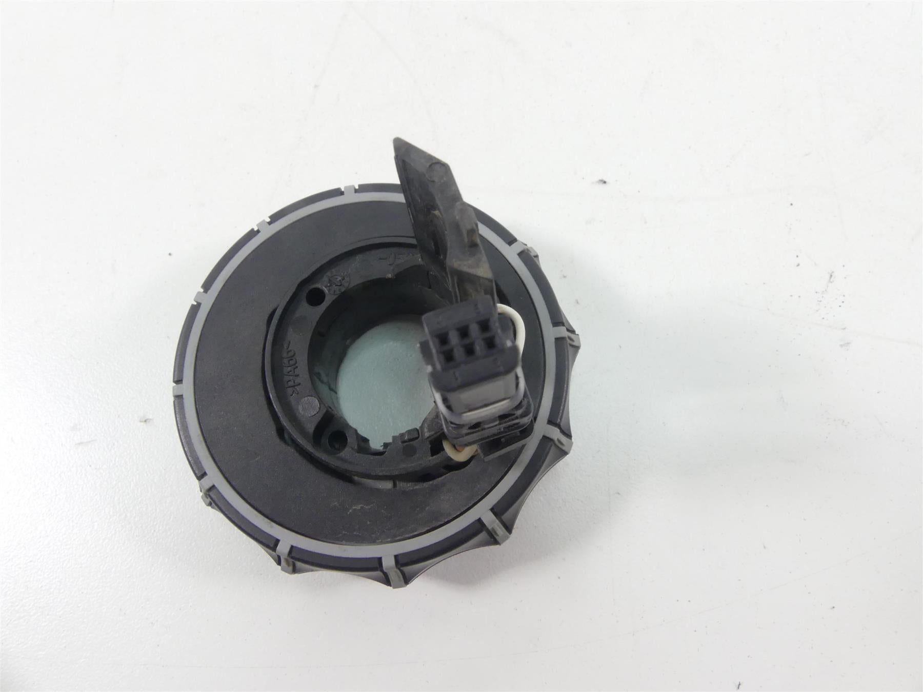 2019 BMW R1250GS K50 Left Hand Round Multi Control Switch 61317727498 8549451 {{ shop.shopifyCountryName }} - Mototech271