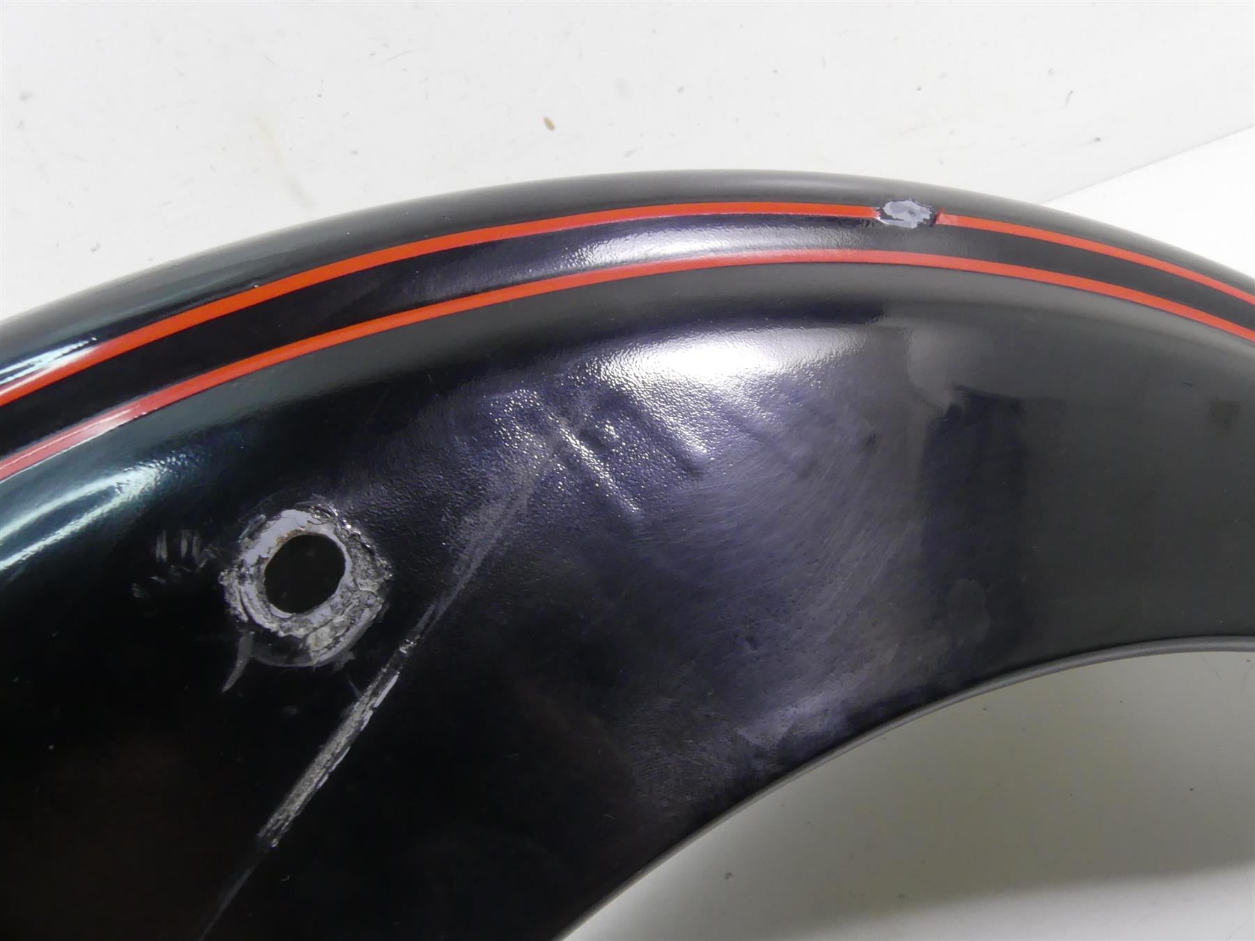 2004 Harley FXDWGI Dyna Wide Glide Rear Fender Tire Hugger - Dented 59918-02 {{ shop.shopifyCountryName }} - Mototech271