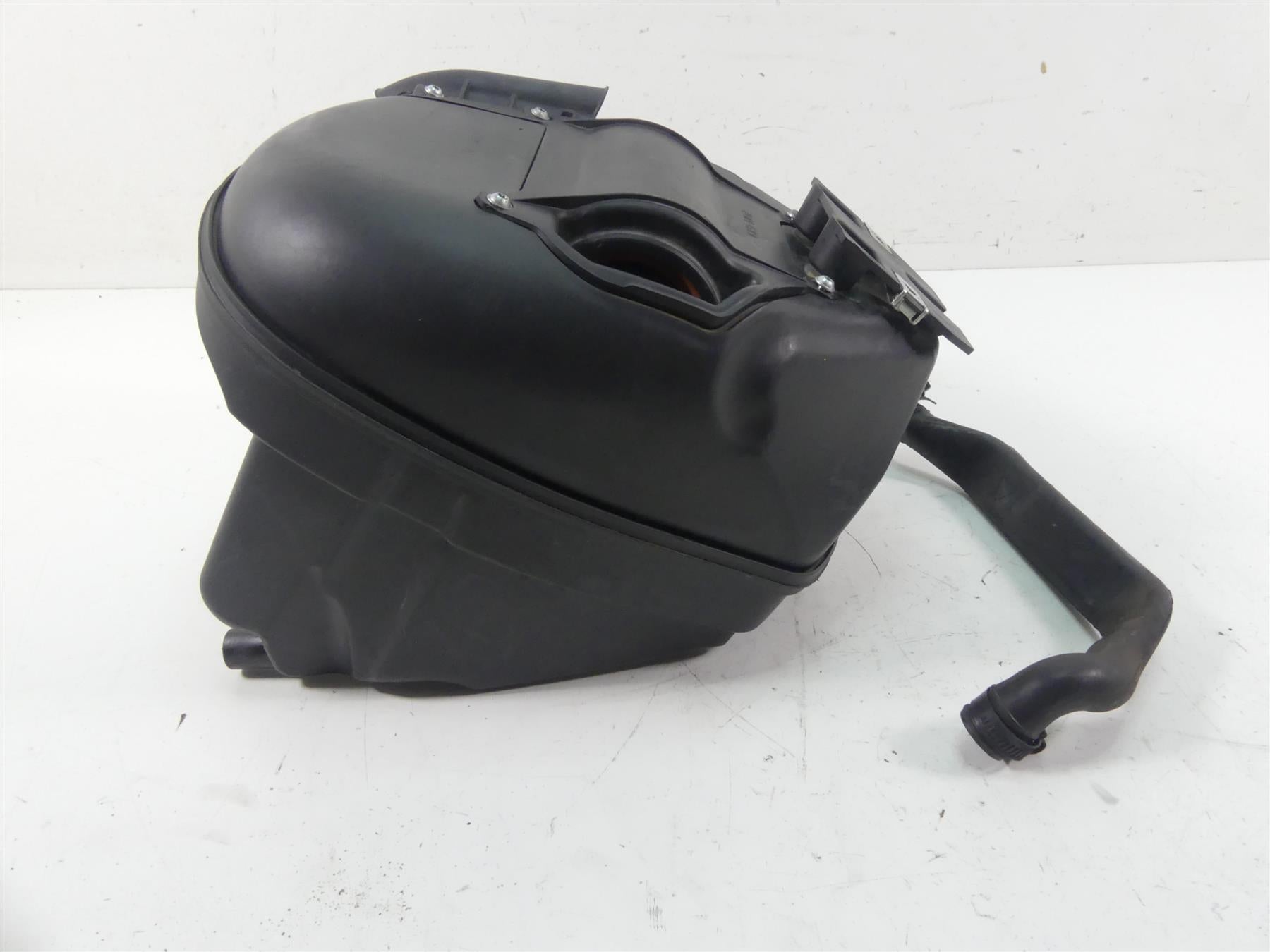 2018 Ducati Hypermotard 939 SP Air Box Cleaner Breather Filter 44212691B {{ shop.shopifyCountryName }} - Mototech271