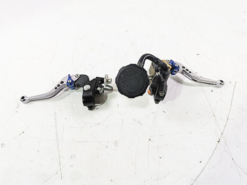 2016 Suzuki GSXR1000 Front Radial Brake Master Cylinder Nissin 11/16 59600-47H00 | Mototech271