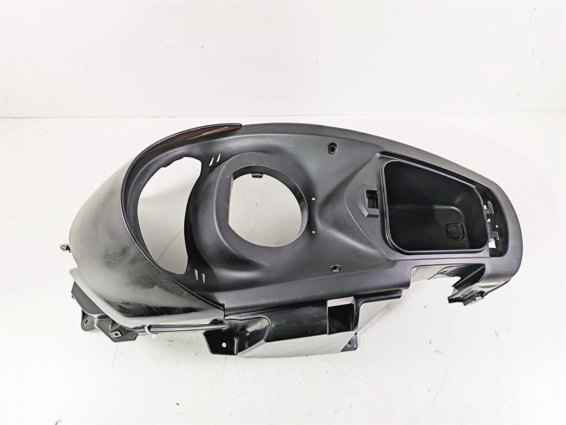 2004 Honda Aquatrax R-12X Center Gauges Cover & Visor 81311-HW3-670ZA {{ shop.shopifyCountryName }} - Mototech271